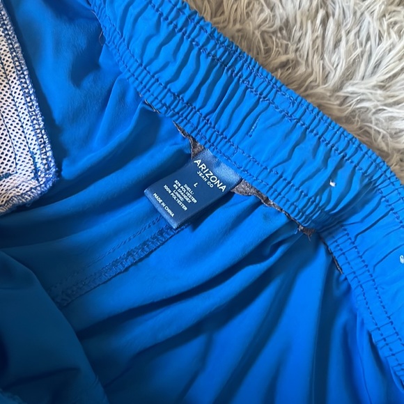 Men’s Swim Trunks - Picture 2 of 2